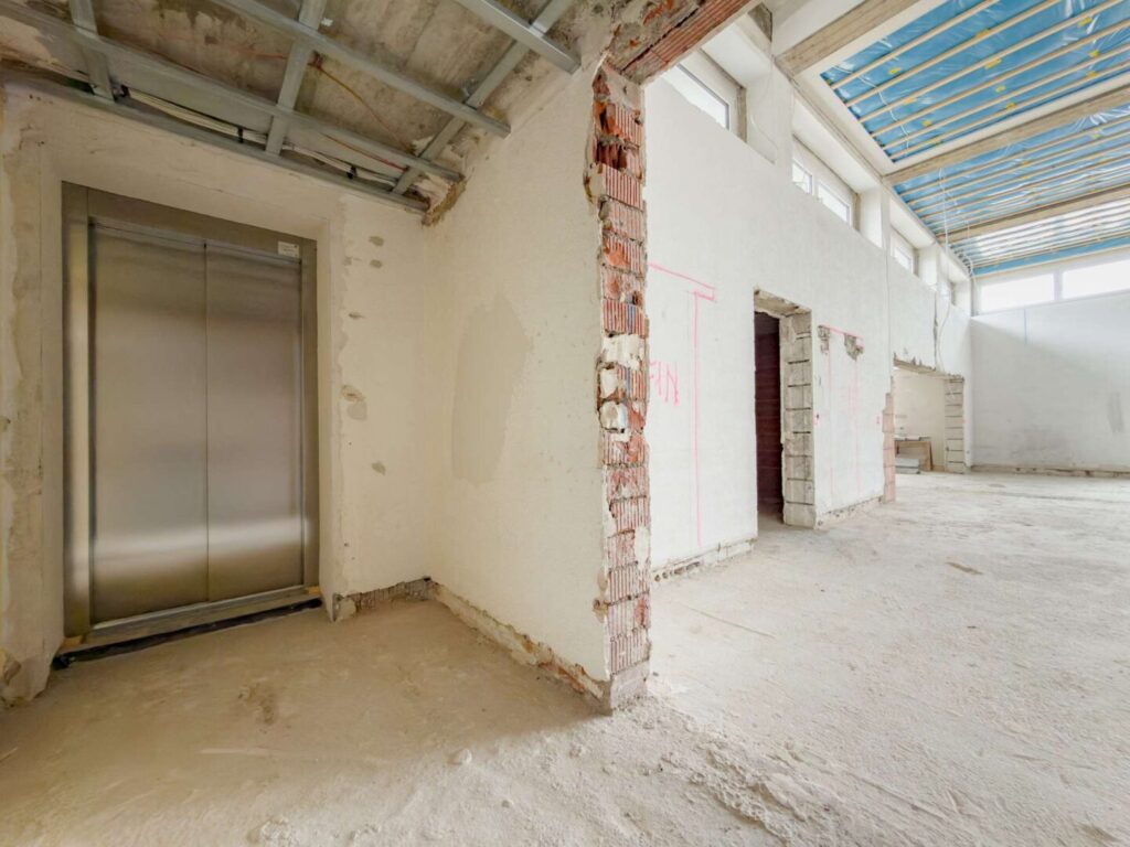 LOFT