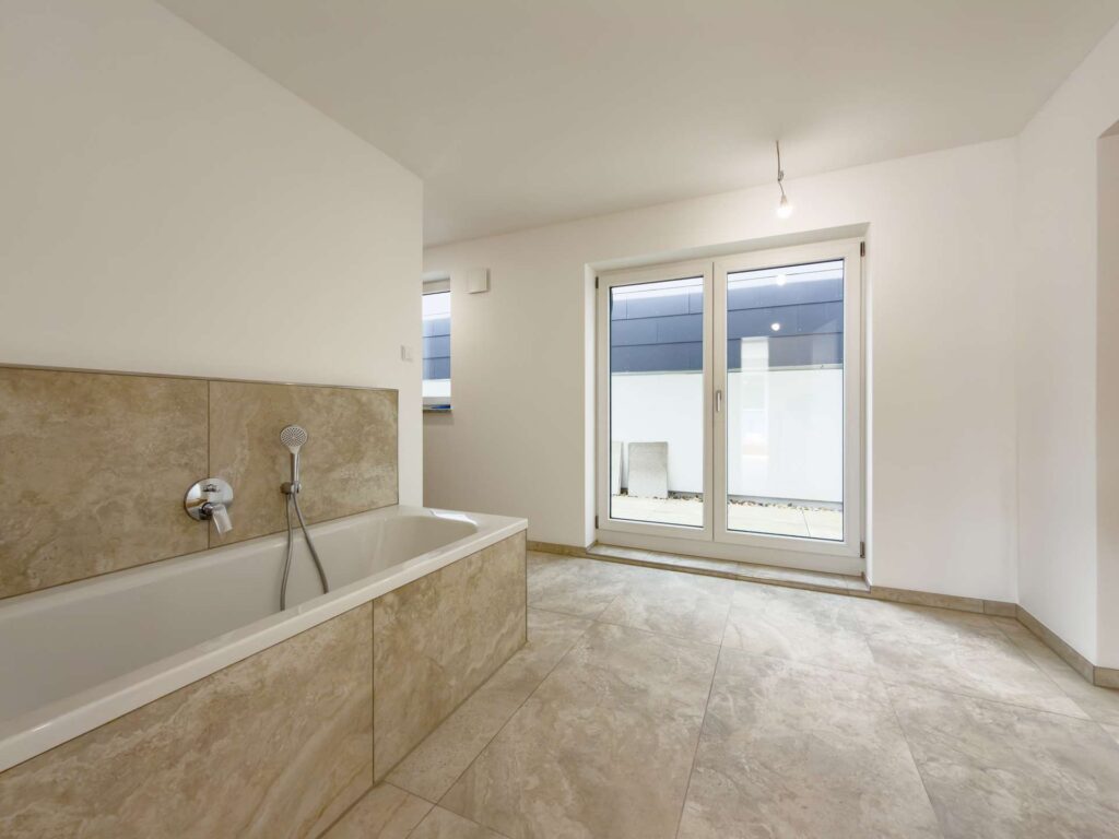 PENTHOUSE - Badezimmer mit Terrasse